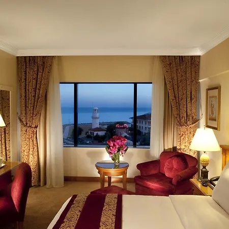 Renaissance Polat Hotell 5*