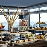 Hotel Renaissance Polat 5*