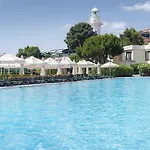 Renaissance Polat 5*