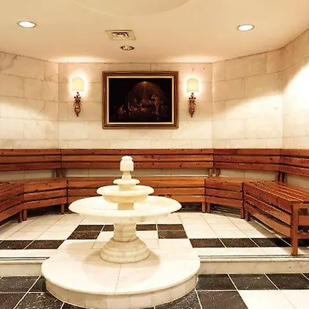 Renaissance Polat Hotel 5*