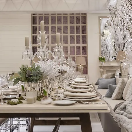 르네상스 폴랏 호텔 5*