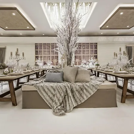 르네상스 폴랏 호텔