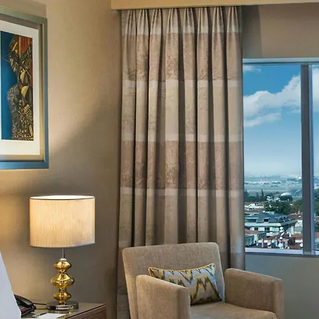 Renaissance Polat Hotel