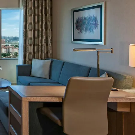 Hotel Renaissance Polat
