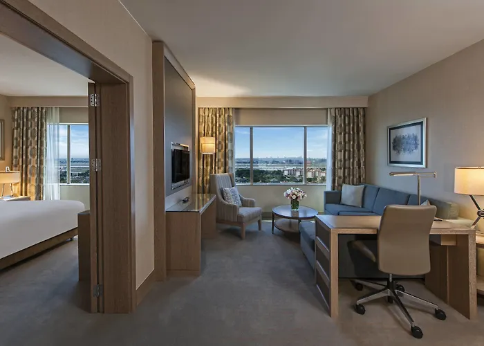 Renaissance Polat Отель 5*