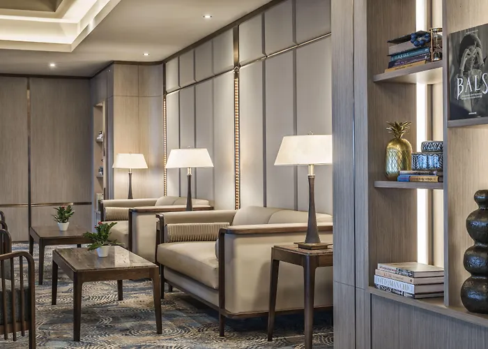 Renaissance Polat Отель 5*