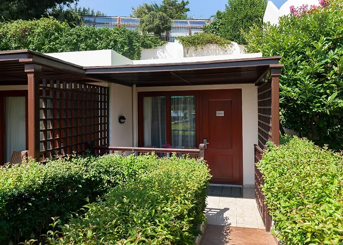 Renaissance Polat 5*