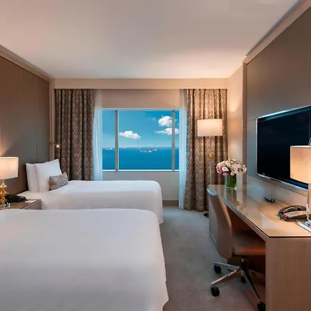 Renaissance Polat 5*