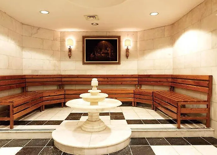 Renaissance Polat Отель 5*